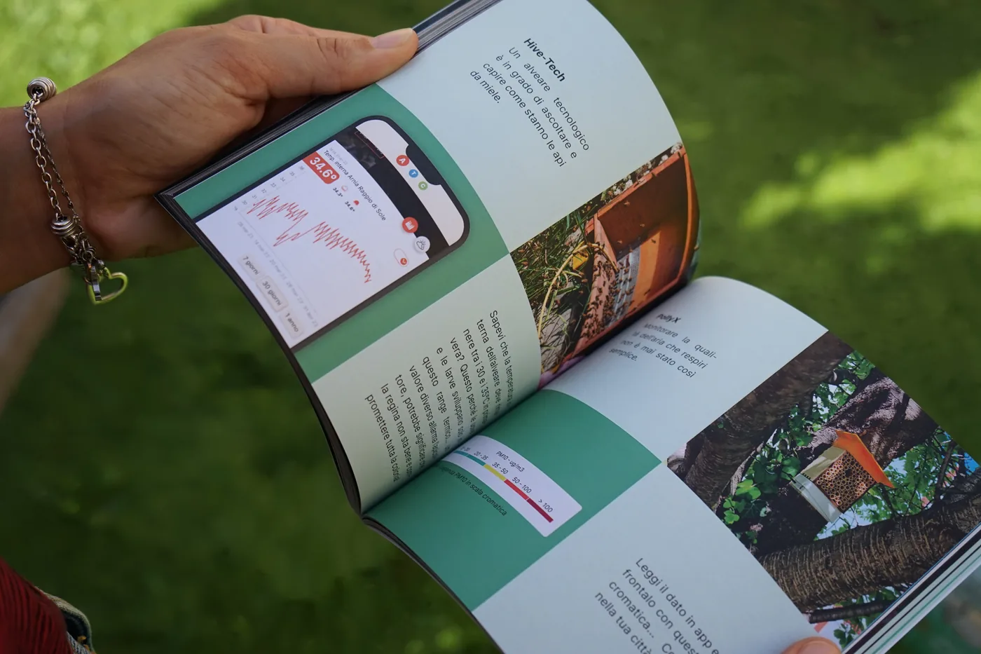 Brochure 3Bee aperta sulla pagina dedicata a Hive-Tech